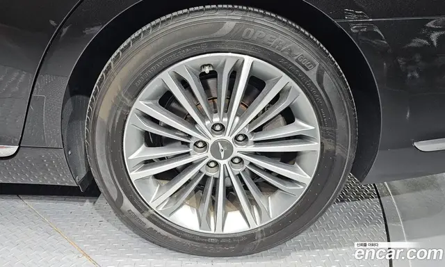 Genesis EQ900 2017 3.8 автомат (гидро), миниатюра 7 Genesis EQ900 2017 3.8 автомат (гидро), миниатюра 7