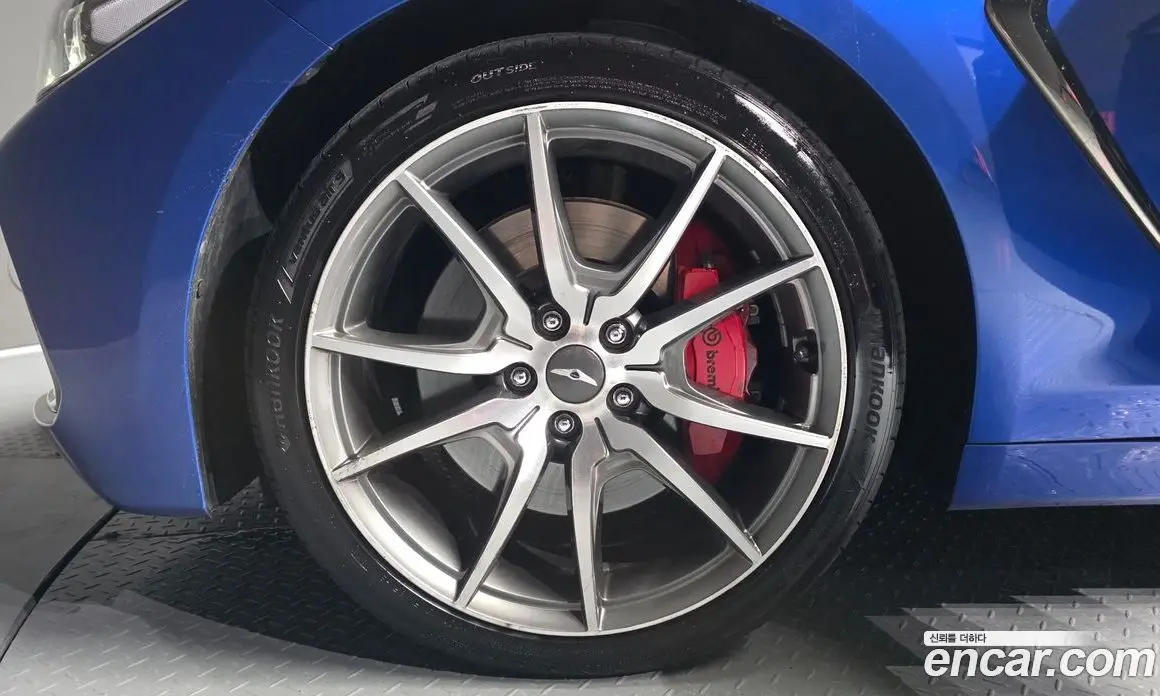 Genesis G70 2017 2.0 автомат (гидро), фото 5 Genesis G70 2017 2.0 автомат (гидро), фото 5