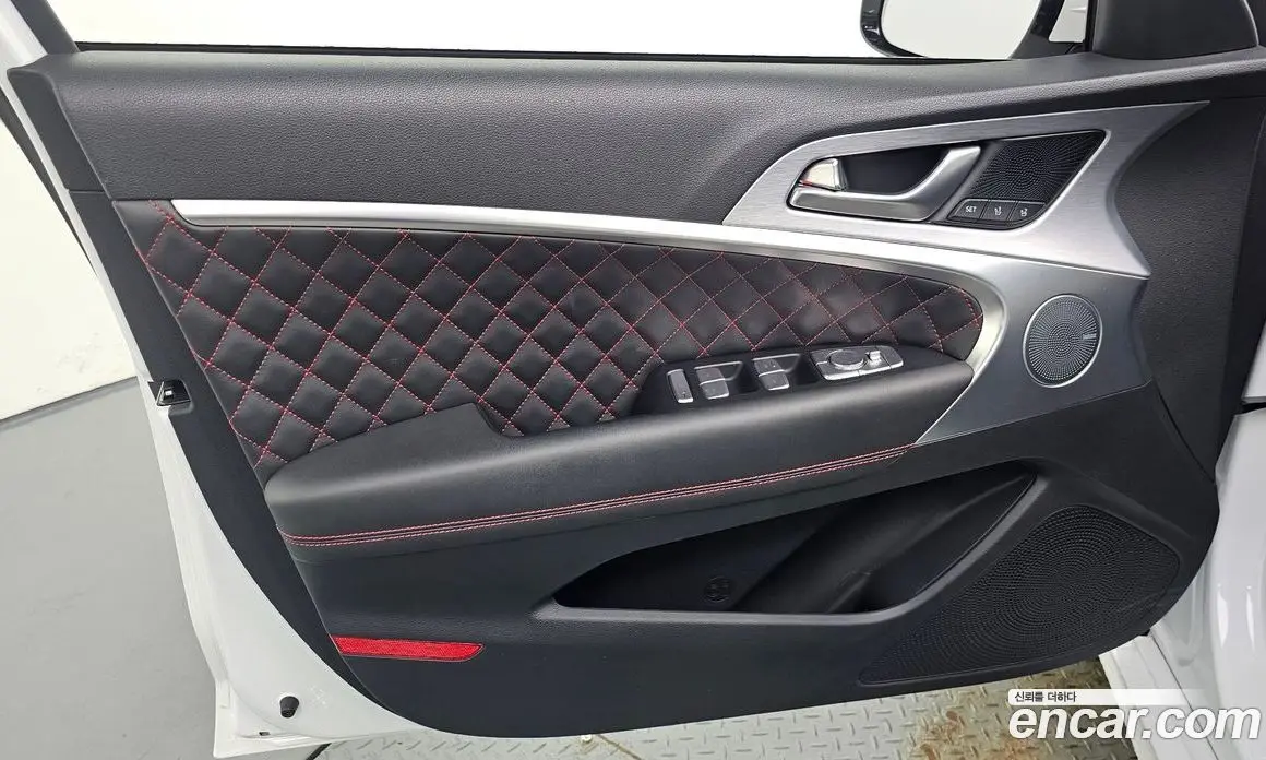 Genesis G70 2020 3.3 автомат (гидро), фото 14 Genesis G70 2020 3.3 автомат (гидро), фото 14