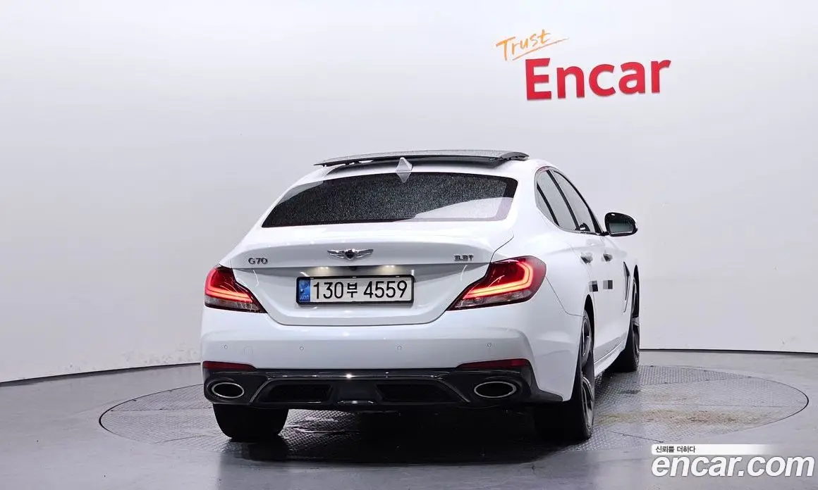 Genesis G70 2020 3.3 автомат (гидро), фото 4 Genesis G70 2020 3.3 автомат (гидро), фото 4