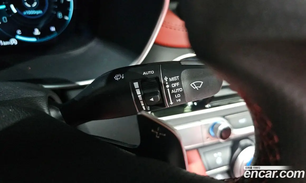 Genesis G70 2023 2.0 автомат (гидро), фото 16 Genesis G70 2023 2.0 автомат (гидро), фото 16