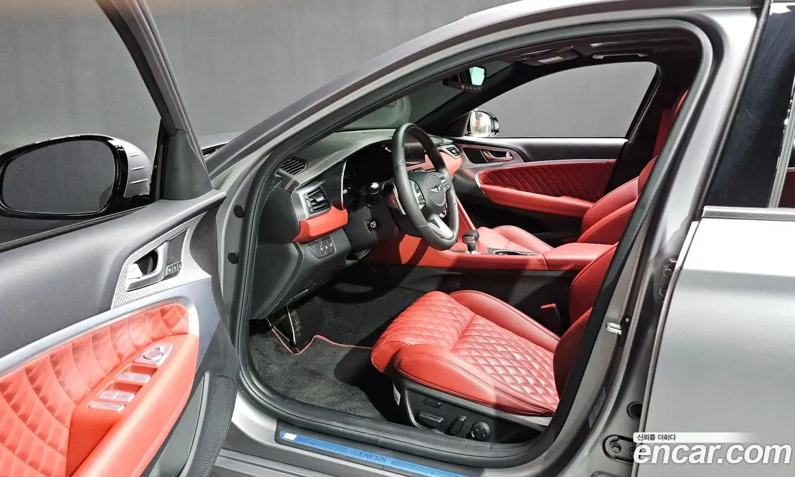 Genesis G70 2023 2.0 автомат (гидро), фото 10 Genesis G70 2023 2.0 автомат (гидро), фото 10