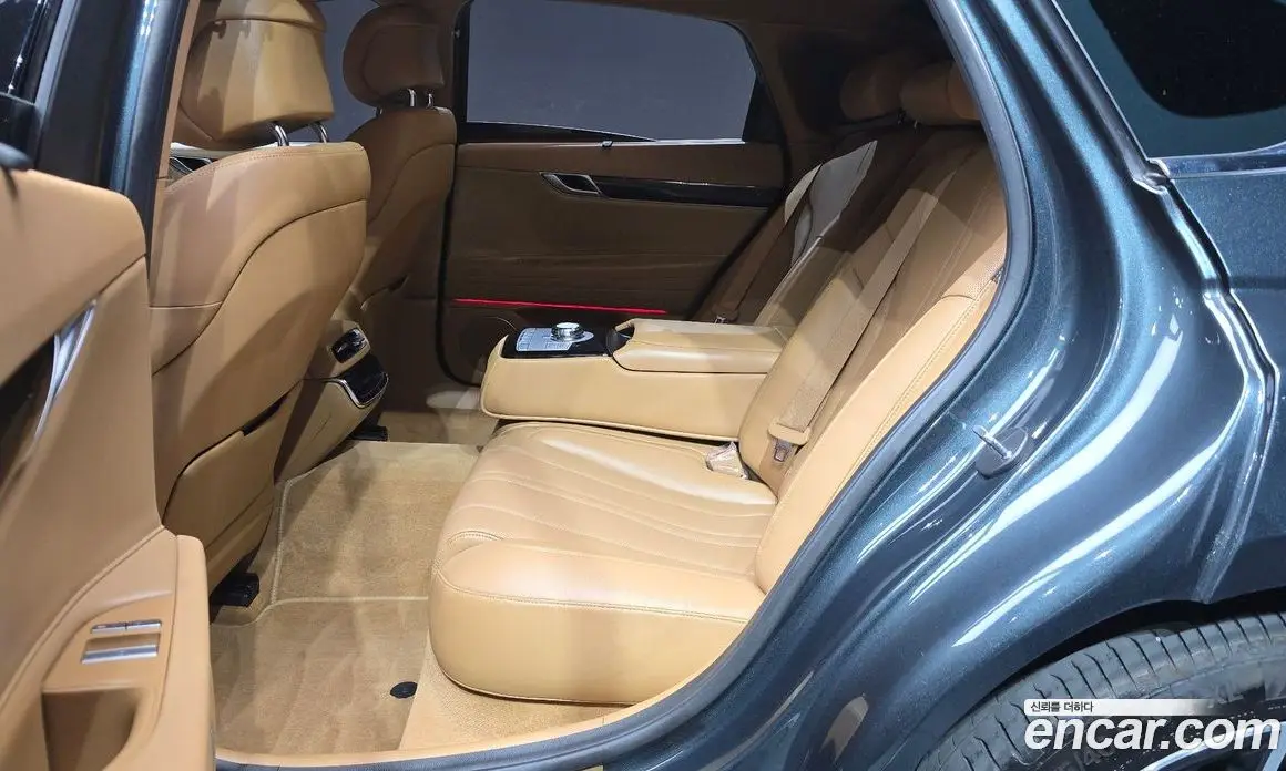 Genesis G80 2024 2.5 автомат (гидро), фото 18 Genesis G80 2024 2.5 автомат (гидро), фото 18
