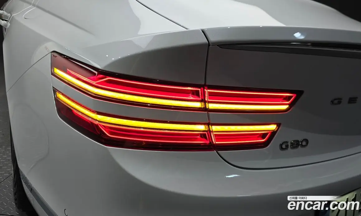 Genesis G80 2024 2.5 автомат (гидро), фото 8