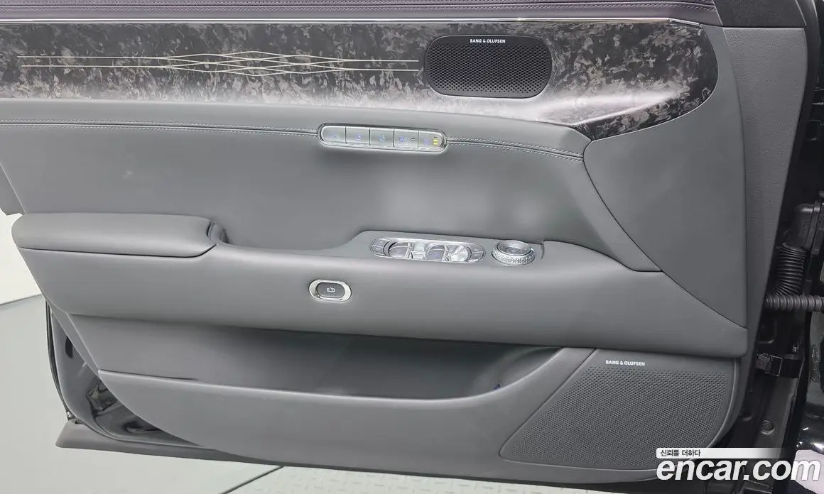 Genesis G90 2025 3.5 автомат (гидро), фото 14