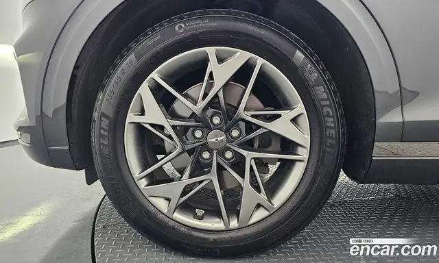 Genesis GV70 2021 2.5 автомат (гидро), миниатюра 5 Genesis GV70 2021 2.5 автомат (гидро), миниатюра 5