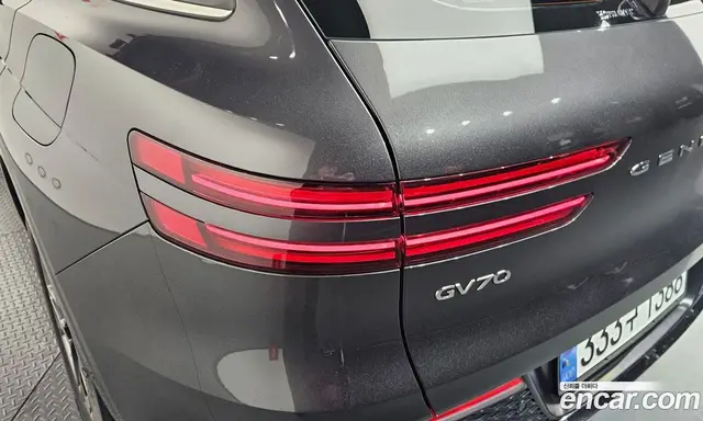 Genesis GV70 2021 2.5 автомат (гидро), миниатюра 9 Genesis GV70 2021 2.5 автомат (гидро), миниатюра 9