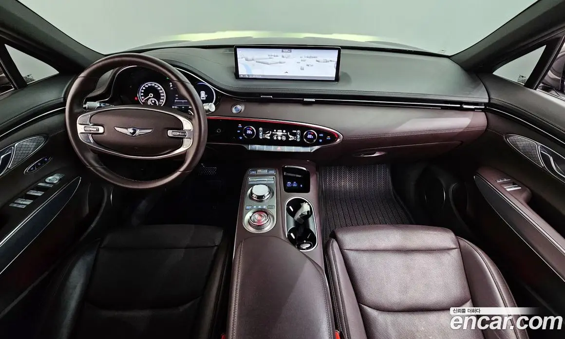 Genesis GV70 2021 2.5 автомат (гидро), фото 10 Genesis GV70 2021 2.5 автомат (гидро), фото 10
