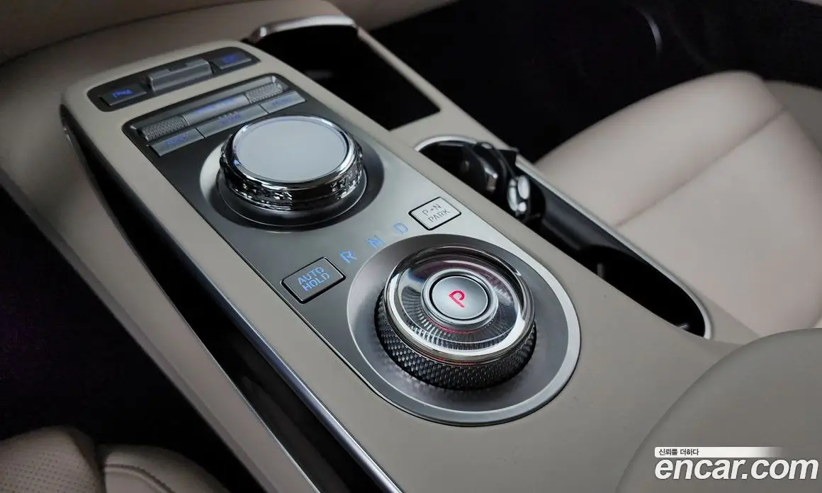 Genesis GV70 2021 2.5 автомат (гидро), фото 12