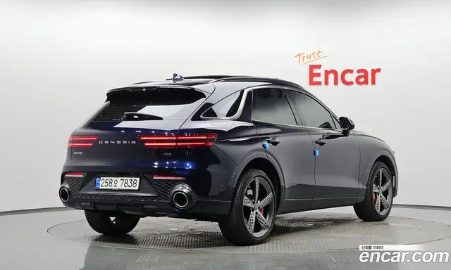 Genesis GV70, 2023, 38 341 км