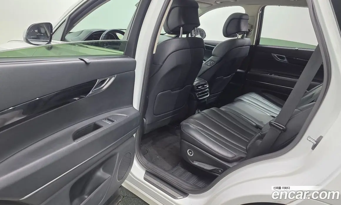 Genesis GV80 2021 3.0 автомат (гидро), фото 18 Genesis GV80 2021 3.0 автомат (гидро), фото 18