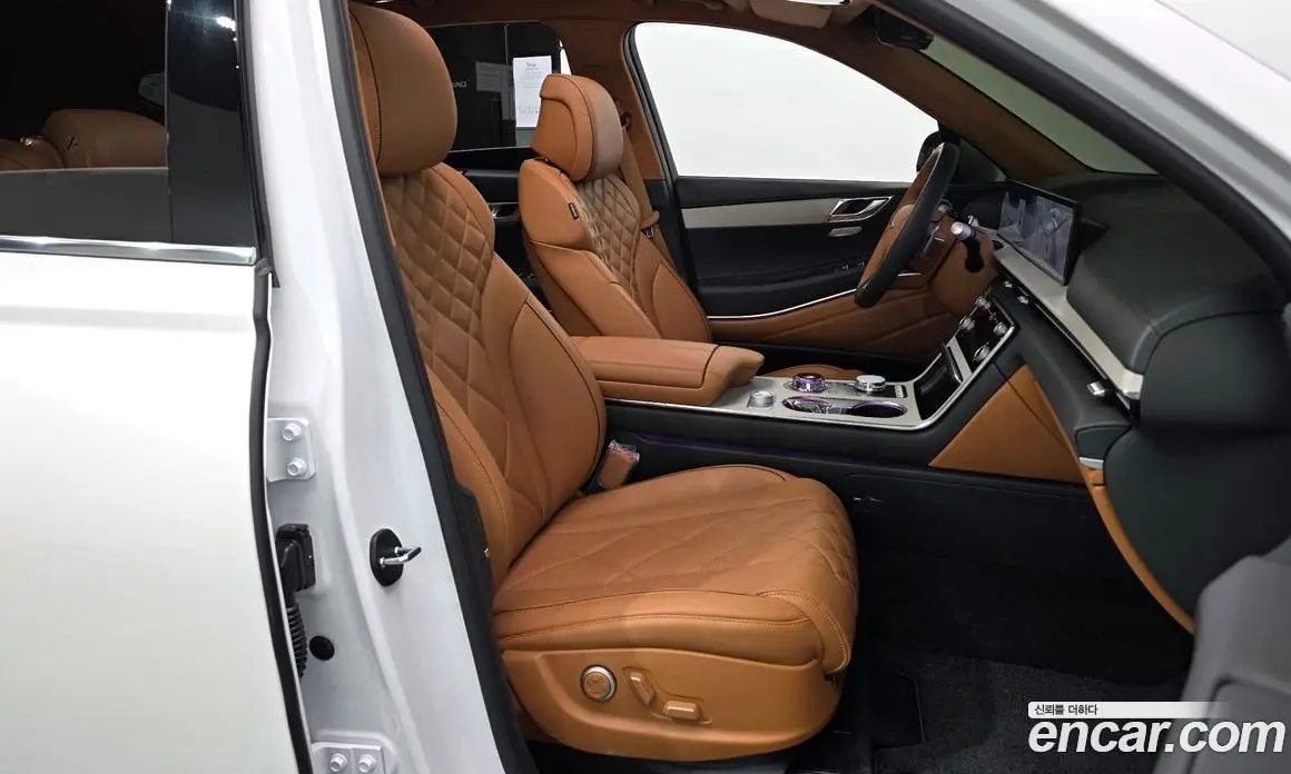Genesis GV80 2025 2.5 автомат (гидро), фото 16 Genesis GV80 2025 2.5 автомат (гидро), фото 16