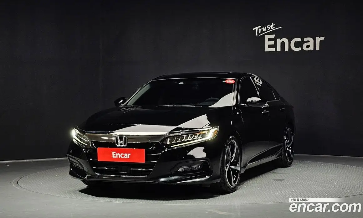 Honda Accord 2018 2.0 автомат (гидро), фото 1 Honda Accord 2018 2.0 автомат (гидро), фото 1