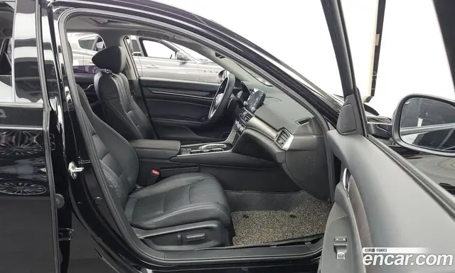 Honda Accord 2018 2.0 автомат (гидро), миниатюра 11 Honda Accord 2018 2.0 автомат (гидро), миниатюра 11