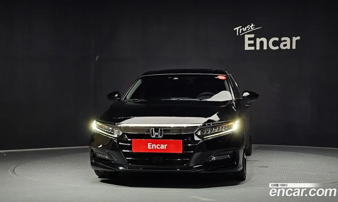 Honda Accord 2018 2.0 автомат (гидро), фото 3 Honda Accord 2018 2.0 автомат (гидро), фото 3