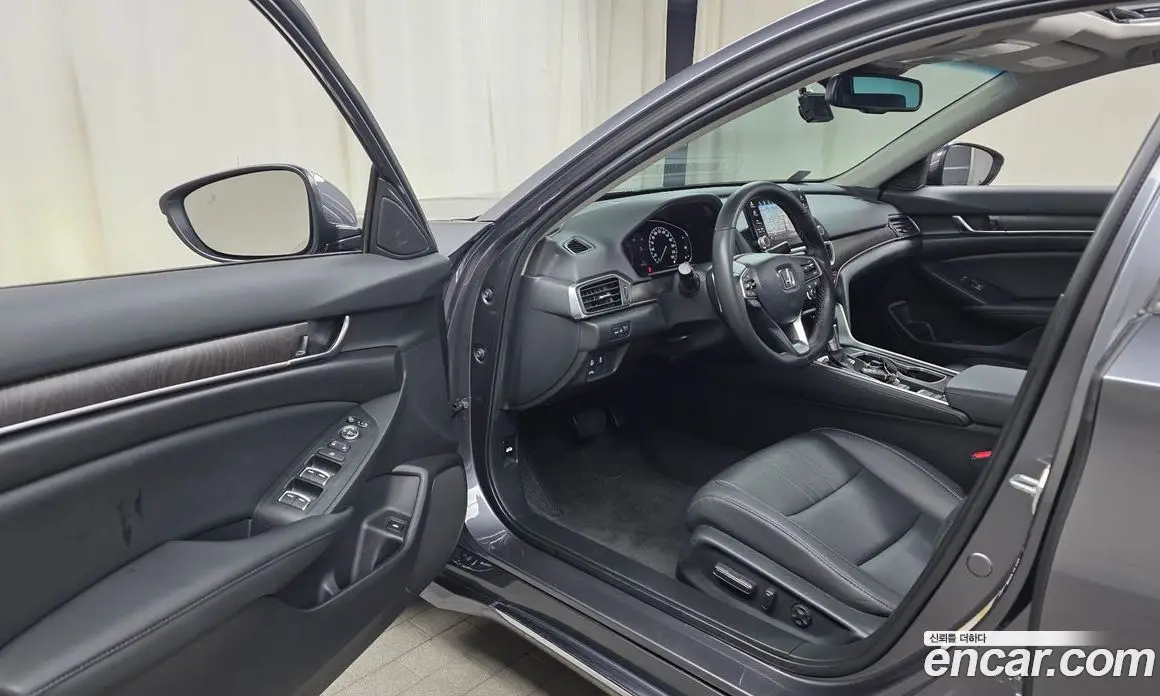 Honda Accord 2022 1.5 автомат (гидро), фото 13 Honda Accord 2022 1.5 автомат (гидро), фото 13