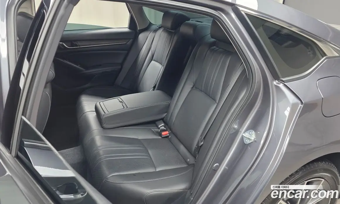 Honda Accord 2022 1.5 автомат (гидро), фото 18 Honda Accord 2022 1.5 автомат (гидро), фото 18