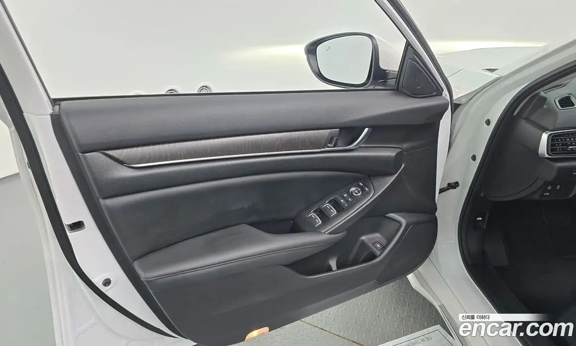 Honda Accord 2022 1.5 автомат (гидро), фото 14 Honda Accord 2022 1.5 автомат (гидро), фото 14