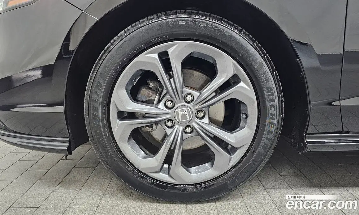 Honda Accord 2024 1.5 автомат (гидро), фото 5 Honda Accord 2024 1.5 автомат (гидро), фото 5