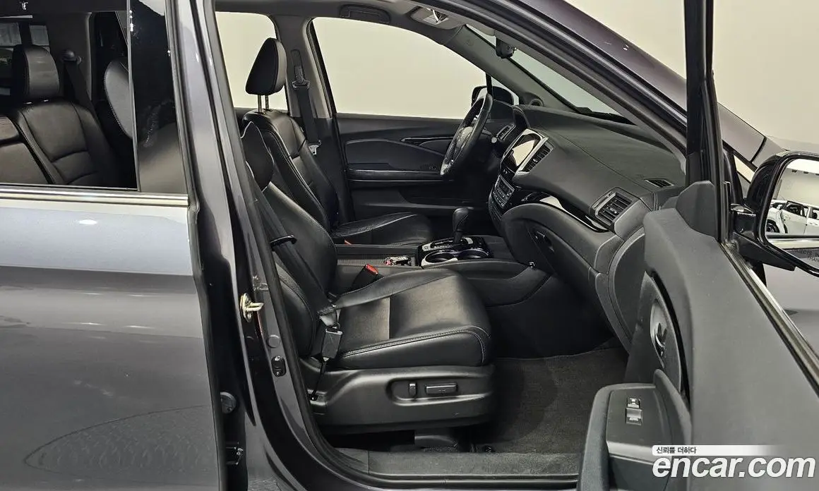 Honda Pilot 2017 3.5 автомат (гидро), фото 16 Honda Pilot 2017 3.5 автомат (гидро), фото 16
