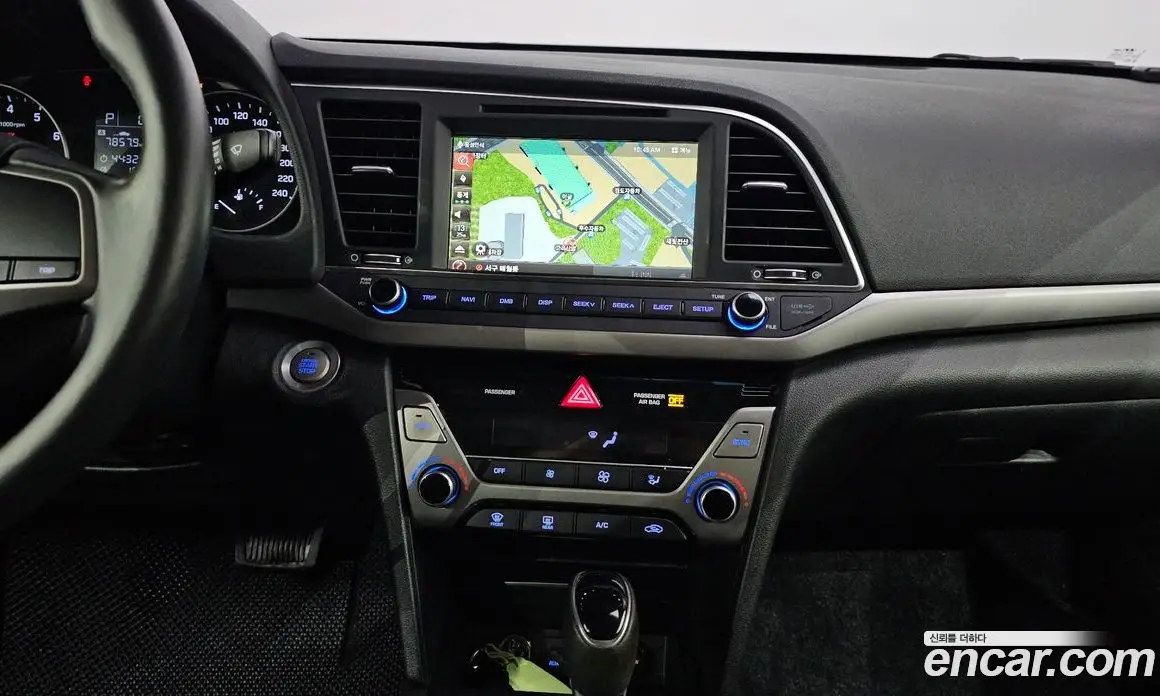 Hyundai Avante 2016 1.6 автомат (гидро), фото 19