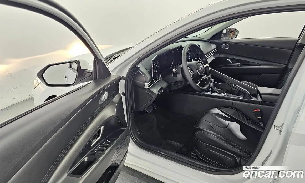 Hyundai Avante 2021 1.6 автомат (гидро), фото 13 Hyundai Avante 2021 1.6 автомат (гидро), фото 13