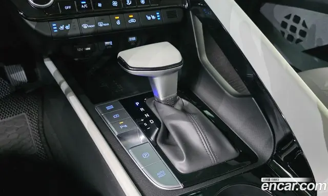 Hyundai Avante 2022 1.6 автомат (гидро), миниатюра 12