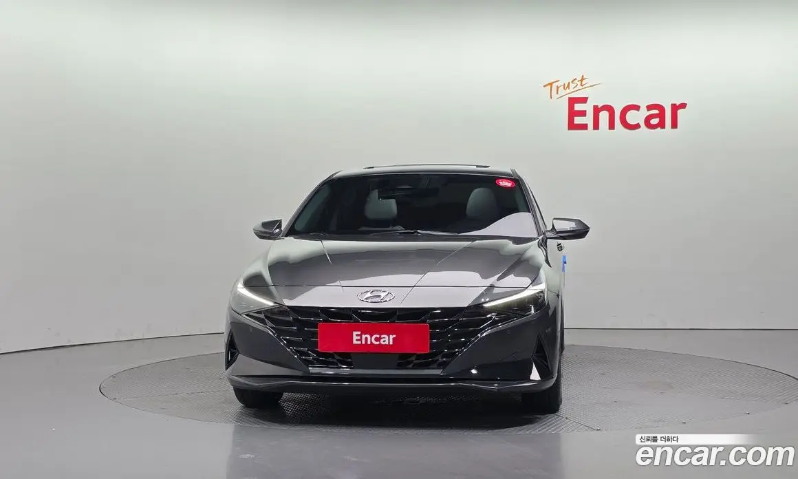 Hyundai Avante 2022 1.6 автомат (гидро), фото 3