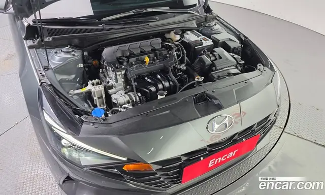 Hyundai Avante 2022 1.6 автомат (гидро), миниатюра 6