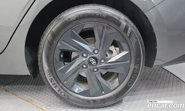 Hyundai Avante 2022 1.6 автомат (гидро), миниатюра 7