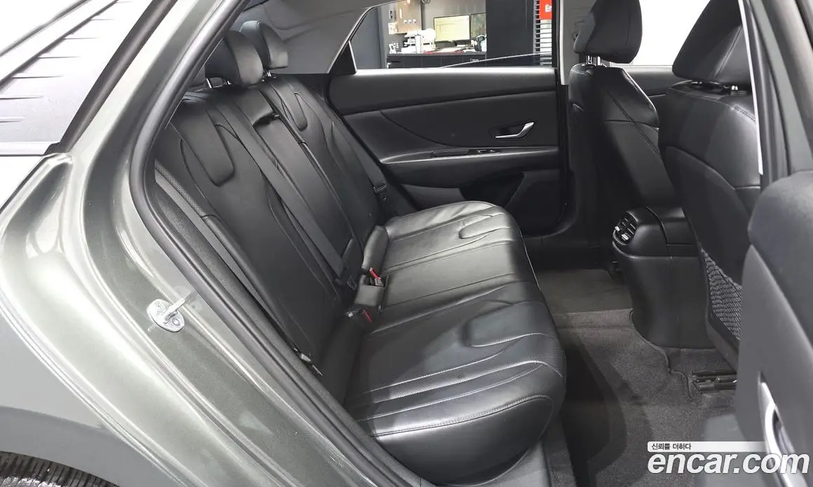 Hyundai Avante 2022 1.6 автомат (гидро), фото 18 Hyundai Avante 2022 1.6 автомат (гидро), фото 18