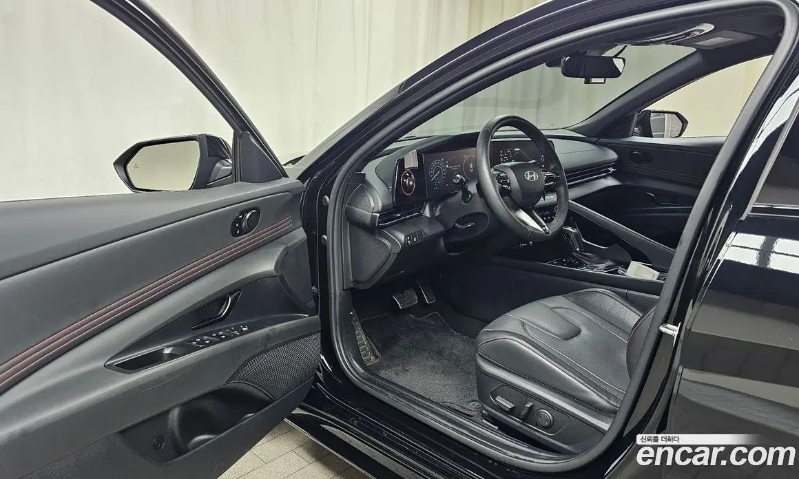 Hyundai Avante 2024 1.6 автомат (гидро), фото 13 Hyundai Avante 2024 1.6 автомат (гидро), фото 13