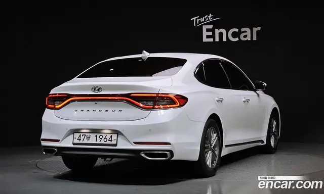 Hyundai Grandeur 2019 2.4 автомат (гидро), миниатюра 2 Hyundai Grandeur 2019 2.4 автомат (гидро), миниатюра 2