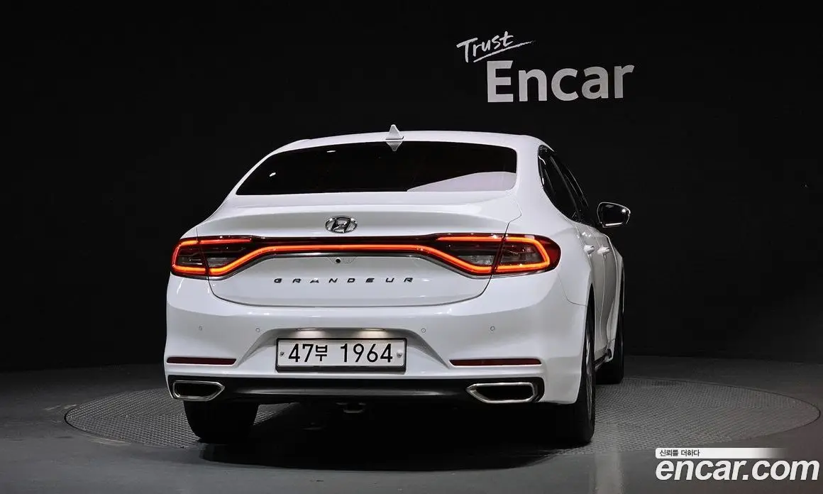 Hyundai Grandeur 2019 2.4 автомат (гидро), фото 4 Hyundai Grandeur 2019 2.4 автомат (гидро), фото 4
