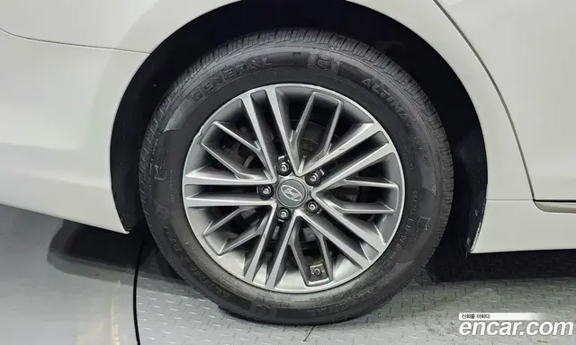 Hyundai Grandeur 2019 2.4 автомат (гидро), миниатюра 5 Hyundai Grandeur 2019 2.4 автомат (гидро), миниатюра 5