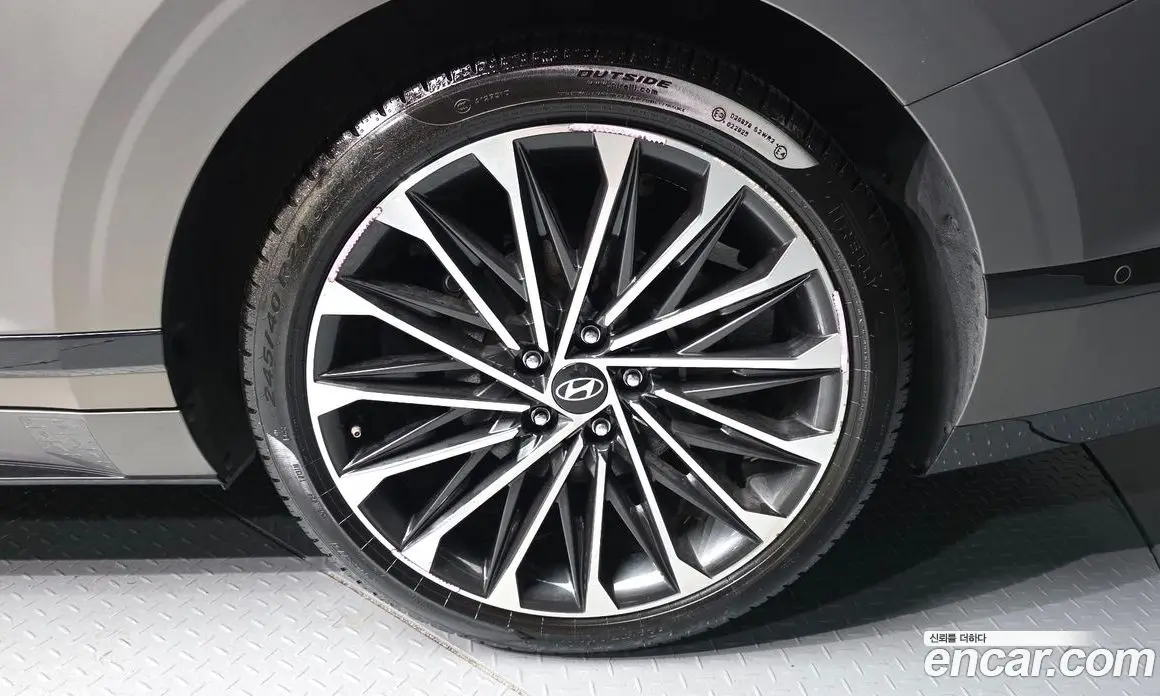 Hyundai Grandeur 2022 2.5 автомат (гидро), фото 5 Hyundai Grandeur 2022 2.5 автомат (гидро), фото 5