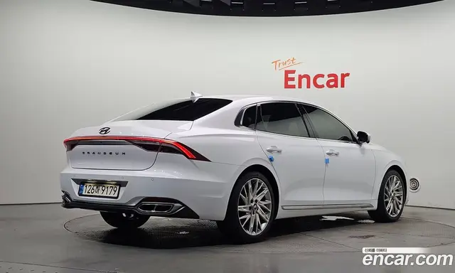 Hyundai Grandeur 2022 2.5 автомат (гидро), миниатюра 2