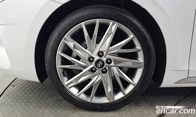 Hyundai Grandeur 2022 2.5 автомат (гидро), миниатюра 5
