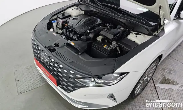 Hyundai Grandeur 2022 2.5 автомат (гидро), миниатюра 6