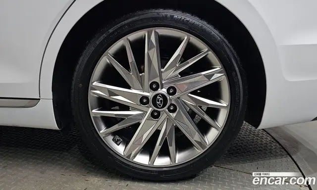 Hyundai Grandeur 2022 2.5 автомат (гидро), миниатюра 7