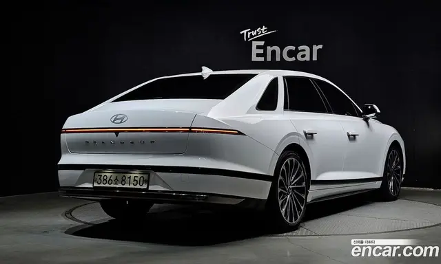 Hyundai Grandeur 2023 1.6 автомат (гидро), миниатюра 2