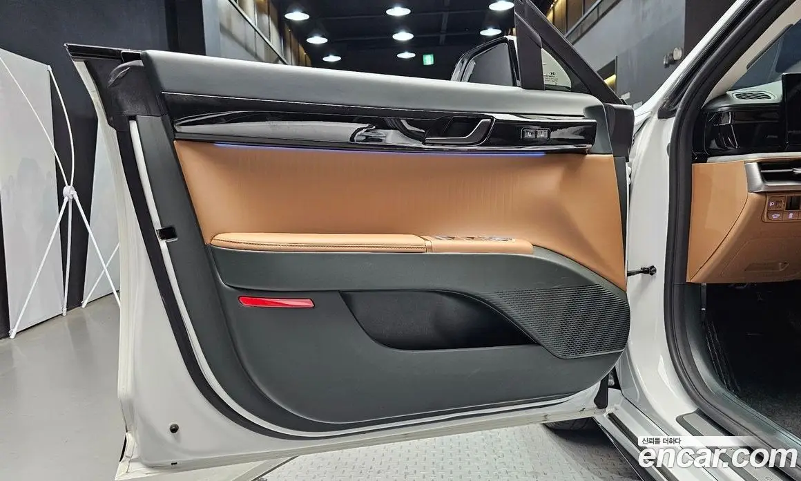 Hyundai Grandeur 2023 1.6 автомат (гидро), фото 14
