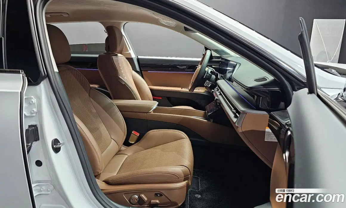 Hyundai Grandeur 2023 1.6 автомат (гидро), фото 16