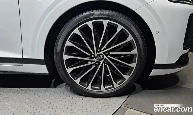 Hyundai Grandeur 2023 1.6 автомат (гидро), миниатюра 7