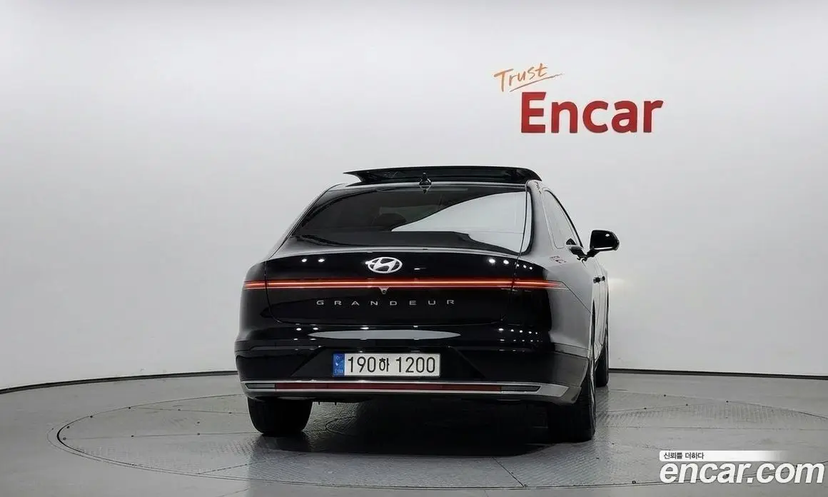 Hyundai Grandeur 2023 2.5 автомат (гидро), фото 4 Hyundai Grandeur 2023 2.5 автомат (гидро), фото 4