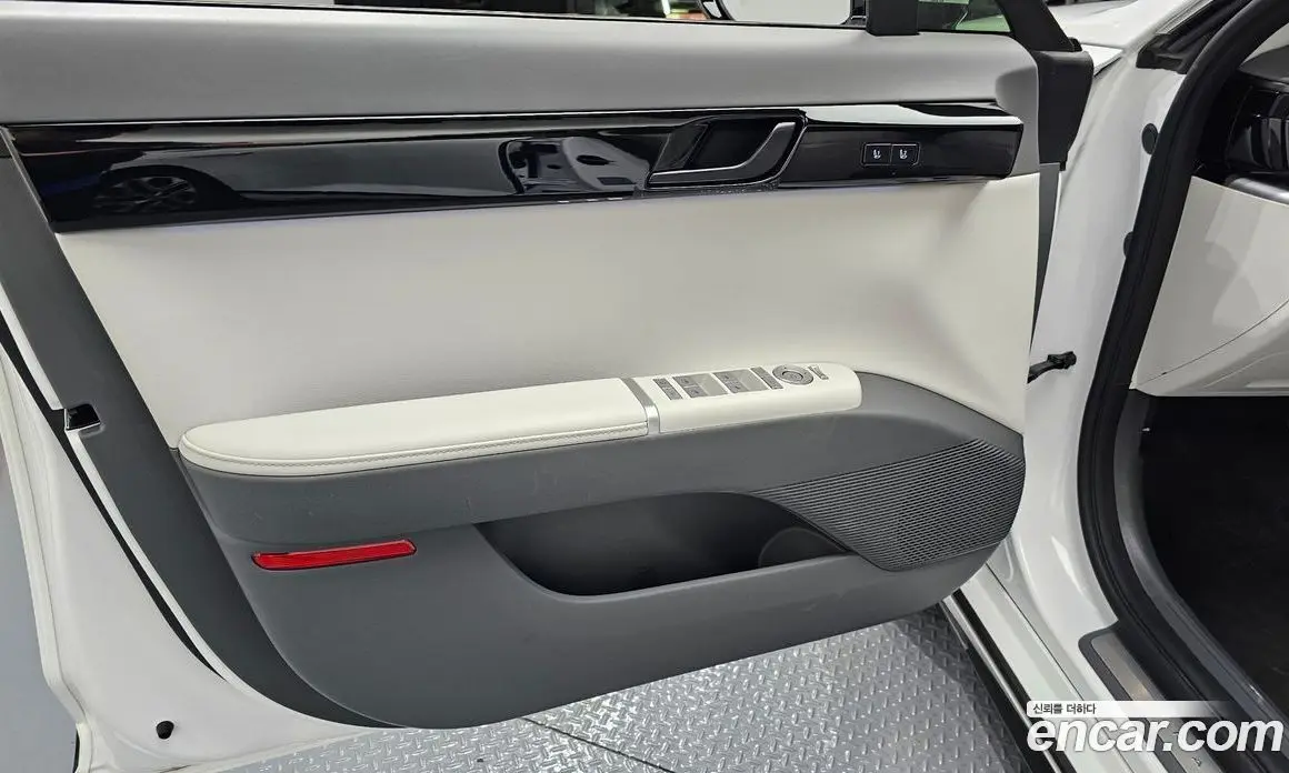 Hyundai Grandeur 2024 2.5 автомат (гидро), фото 14