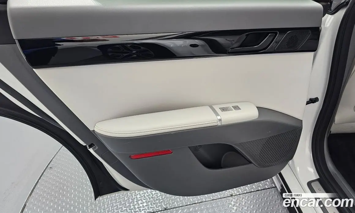 Hyundai Grandeur 2024 2.5 автомат (гидро), фото 15