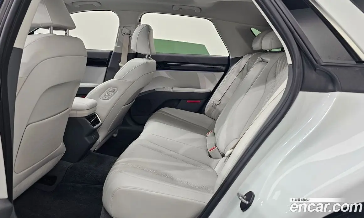 Hyundai Grandeur 2024 2.5 автомат (гидро), фото 16