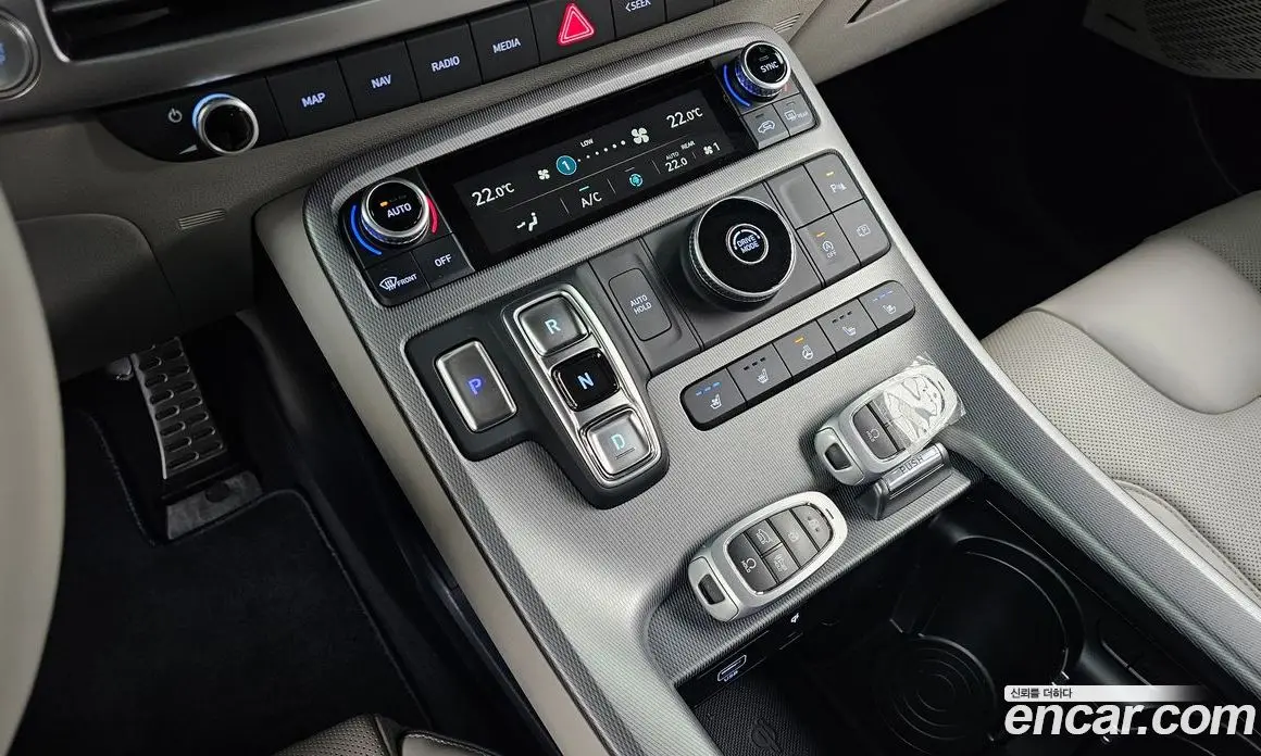 Hyundai Palisade 2024 2.2 автомат (гидро), фото 12