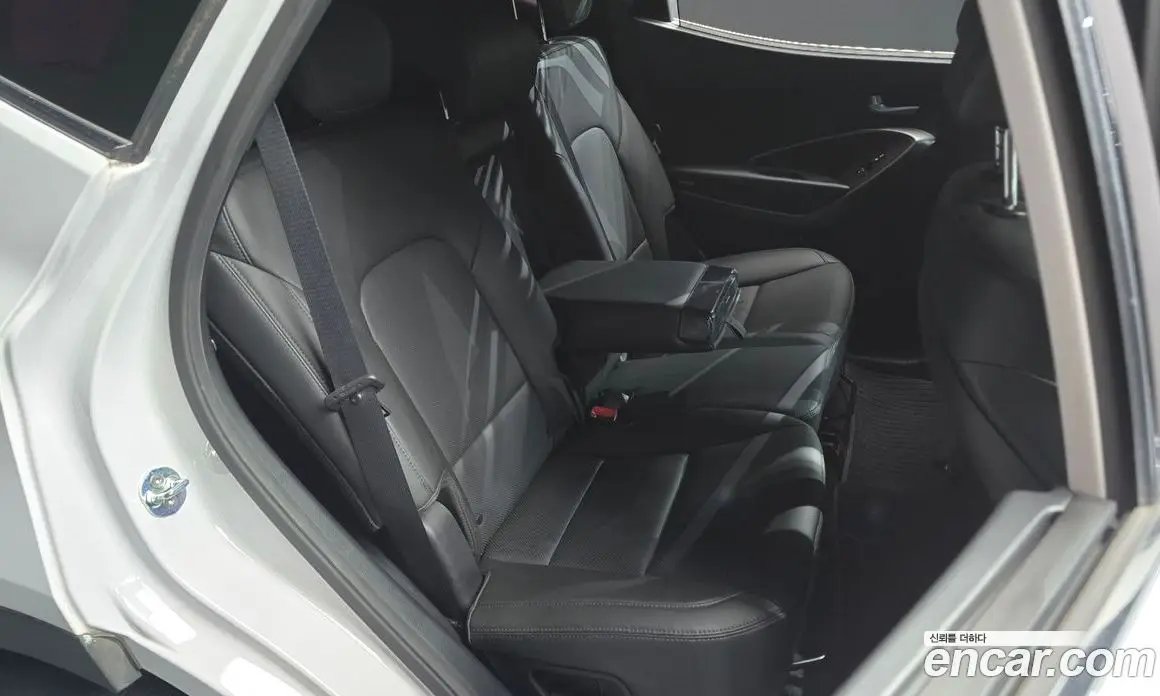 Hyundai Santa Fe 2016 2.0 автомат (гидро), фото 17